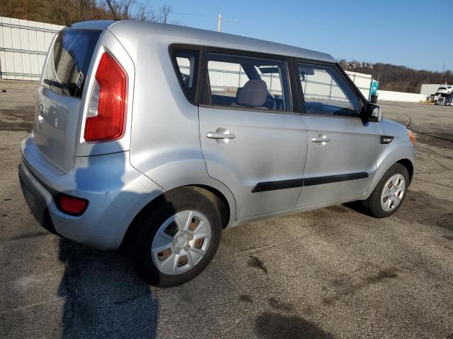 KNDJT2A55C7388193 - 2012 KIA SOUL SILVER photo 3