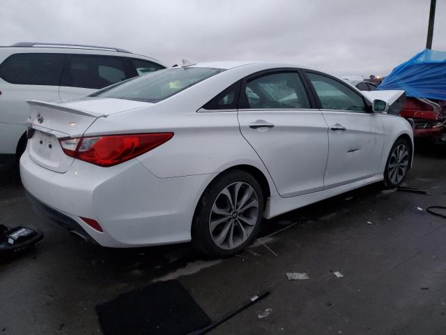 5NPEC4AC4EH819388 - 2014 HYUNDAI SONATA SE WHITE photo 3