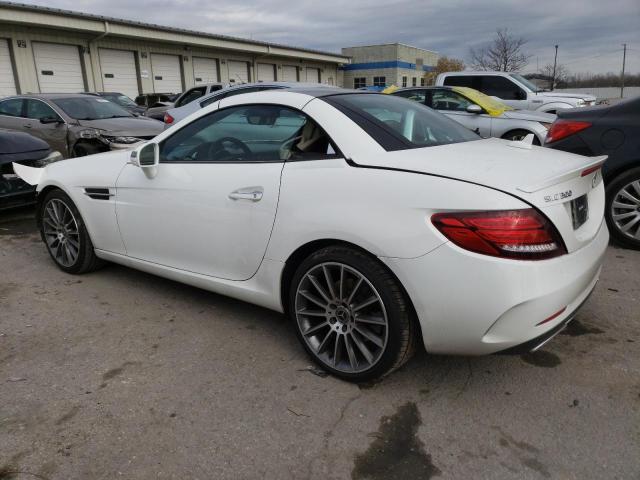 WDDPK3JA5KF158020 - 2019 MERCEDES-BENZ SLC 300 SILVER photo 2