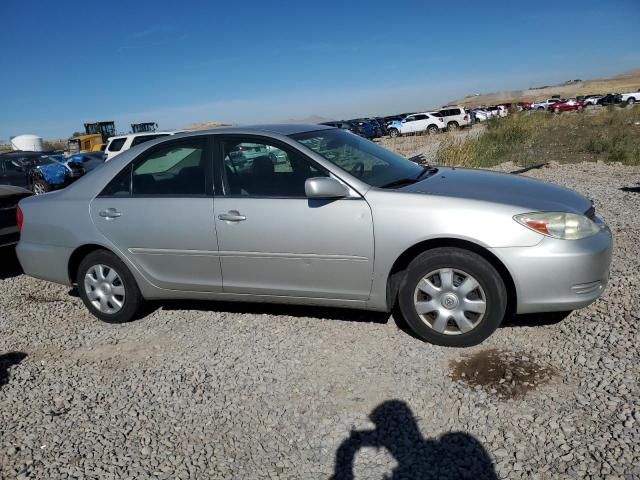 4T1BE32K84U923542 - 2004 TOYOTA CAMRY LE SILVER photo 4