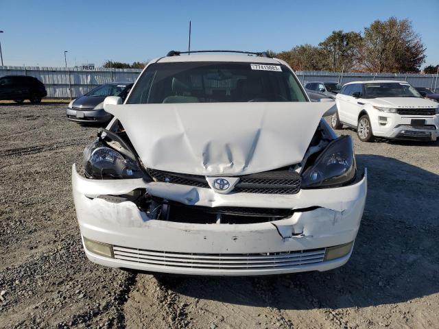 5TDBA22C15S051598 - 2005 TOYOTA SIENNA XLE WHITE photo 5