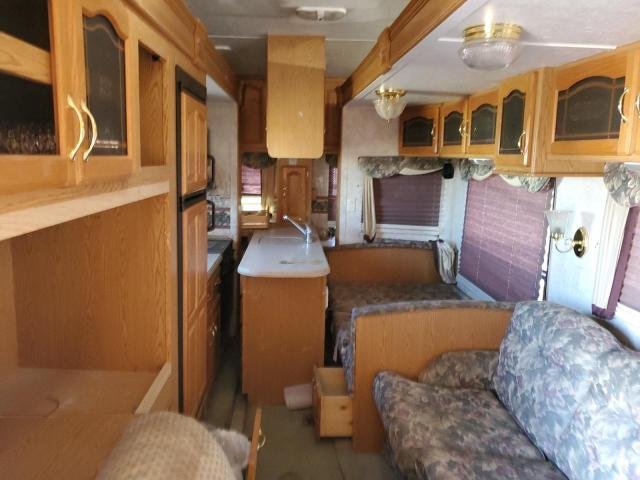 4YDF329274D509063 - 2004 KEYSTONE MONTANA WHITE photo 6