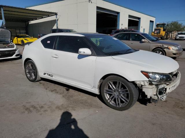 JTKJF5C71C3043119 - 2012 TOYOTA SCION TC WHITE photo 4