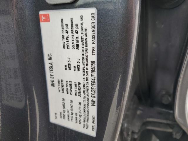 5YJ3E1EB4JF185056 - 2018 TESLA MODEL 3 GRAY photo 12