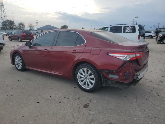 4T1B11HK9JU566195 - 2018 TOYOTA CAMRY L BURGUNDY photo 2