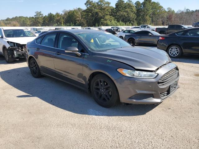 1FA6P0H78F5122985 - 2015 FORD FUSION SE GRAY photo 4