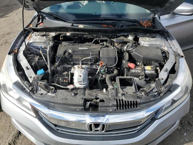 1HGCR2F3XGA247726 - 2016 HONDA ACCORD LX SILVER photo 11