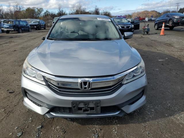 1HGCR2F3XGA247726 - 2016 HONDA ACCORD LX SILVER photo 5