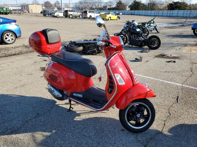 2022 VESPA GTS 300, 