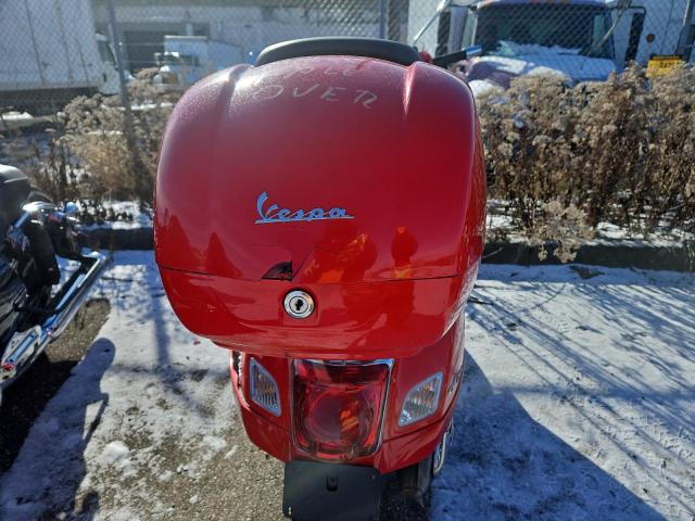 ZAPMA39M1N5203610 - 2022 VESPA GTS 300 RED photo 10