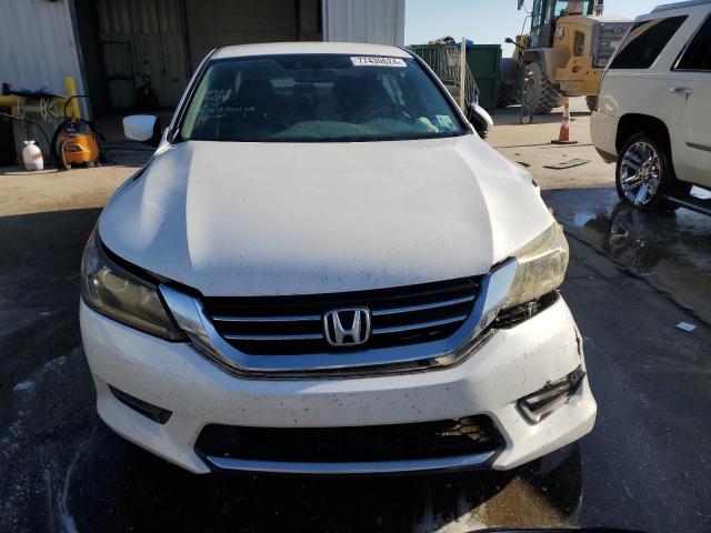 1HGCR2F57FA061528 - 2015 HONDA ACCORD SPORT WHITE photo 5