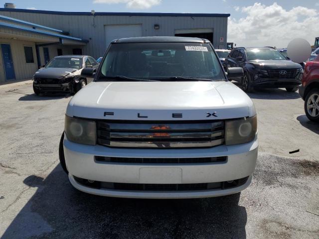 2FMHK6DT7BBD24046 - 2011 FORD FLEX LIMITED WHITE photo 5