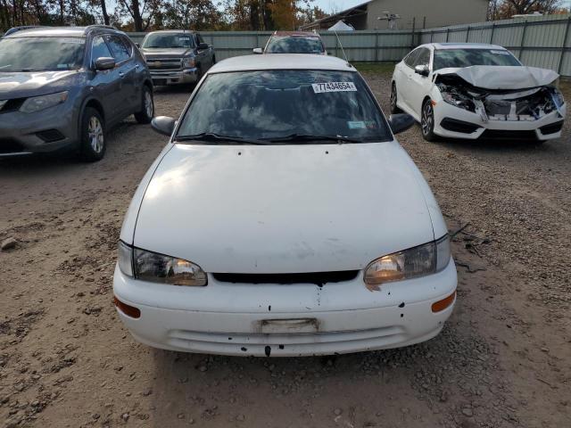 1Y1SK5261TZ028032 - 1996 GEO PRIZM BASE WHITE photo 5