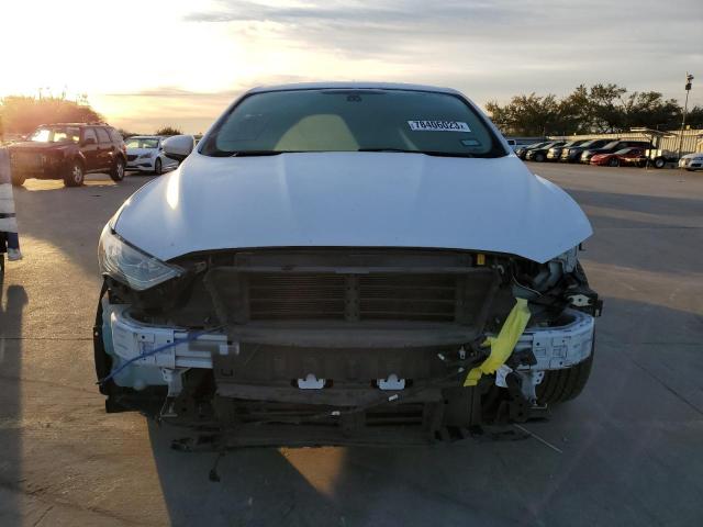 3FA6P0LU9JR286846 - 2018 FORD FUSION SE HYBRID WHITE photo 5