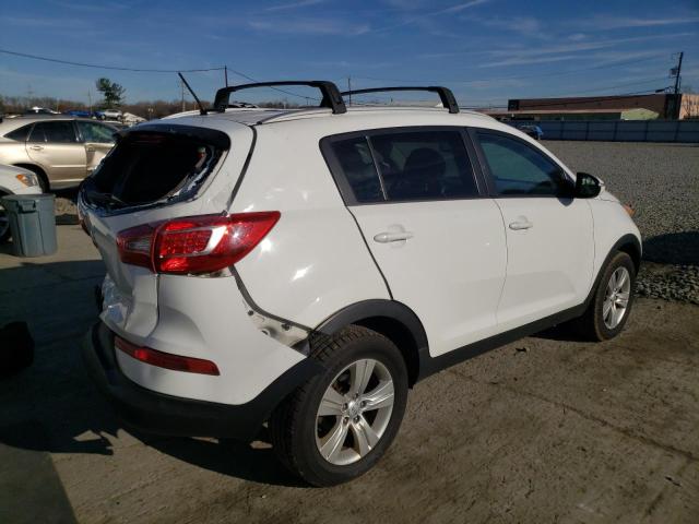 KNDPB3A23D7509507 - 2013 KIA SPORTAGE BASE WHITE photo 3