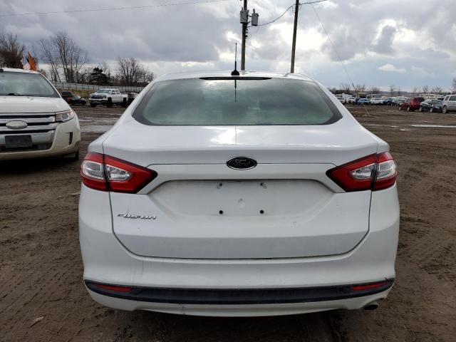 3FA6P0H75GR331793 - 2016 FORD FUSION SE WHITE photo 6