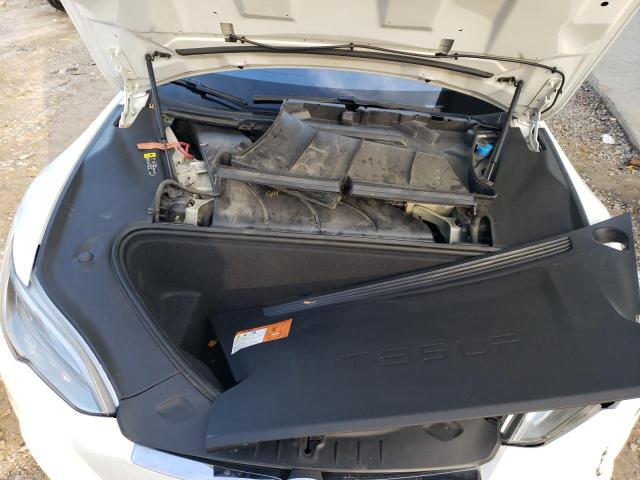 5YJSA1E11HF205479 - 2017 TESLA MODEL S თეთრი ფოტო 11