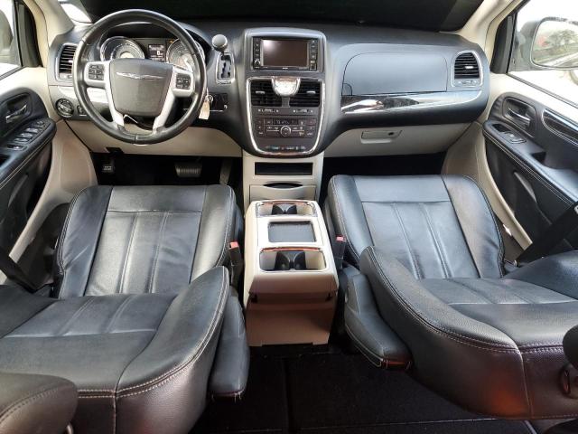 2C4RC1BG3DR696735 - 2013 CHRYSLER TOWN & COU TOURING შავი ფოტო 8