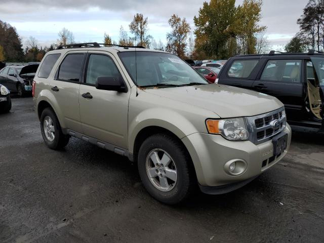 1FMCU9D76BKA34217 - 2011 FORD ESCAPE XLT BEIGE photo 4