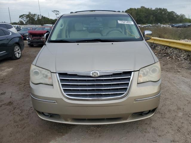 2A8HR64X78R723258 - 2008 CHRYSLER TOWN & COU LIMITED GOLD photo 5