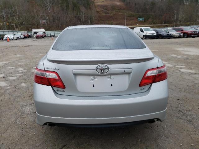 4T1BK46K17U027306 - 2007 TOYOTA CAMRY LE SILVER photo 6