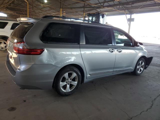 5TDKK3DC2GS744456 - 2016 TOYOTA SIENNA LE SILVER photo 3