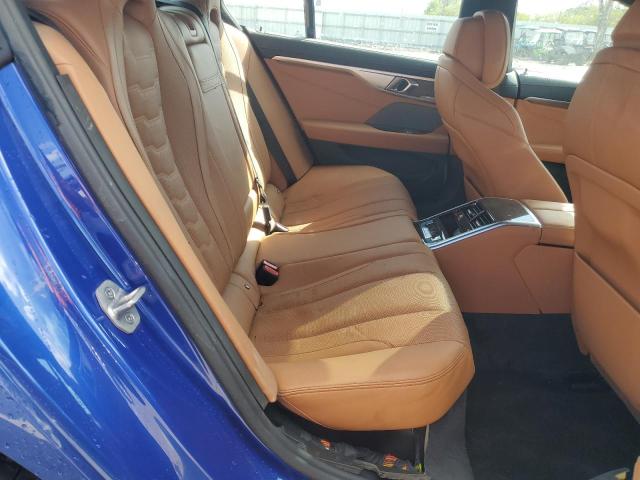 WBAGV8C08PCK41272 - 2023 BMW M850XI BLUE photo 10