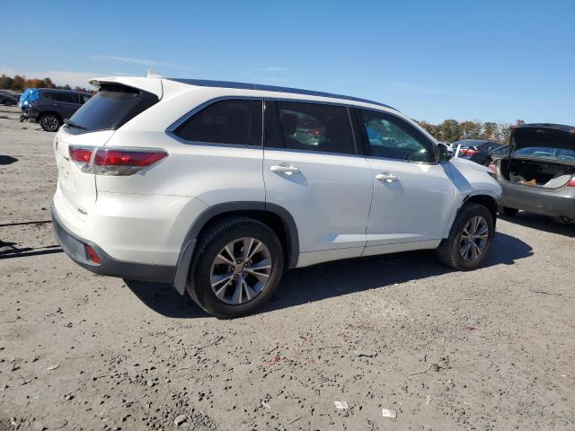 5TDJKRFH3FS178006 - 2015 TOYOTA HIGHLANDER XLE Білий фото 3