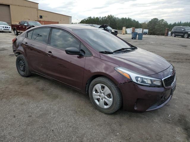 3KPFK4A76JE223854 - 2018 KIA FORTE LX BURGUNDY photo 4