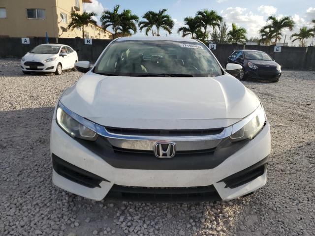 19XFC2F55JE032953 - 2018 HONDA CIVIC LX WHITE photo 5