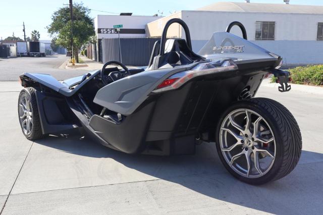 57XAAPHD5P8155339 - 2023 POLARIS SLINGSHOT SL GRAY photo 4