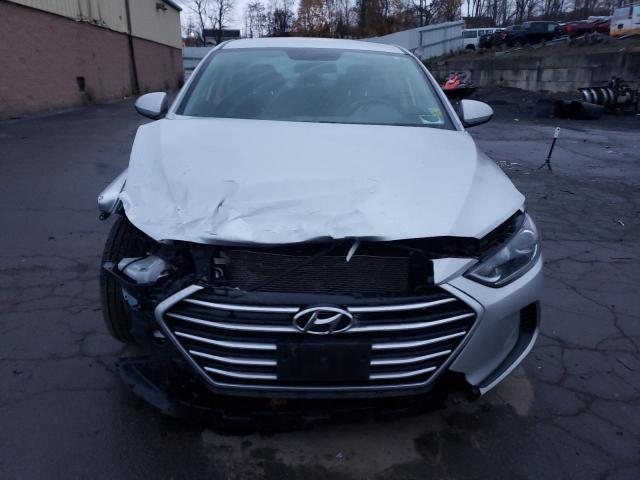 5NPD74LF2JH376806 - 2018 HYUNDAI ELANTRA SE SILVER photo 5