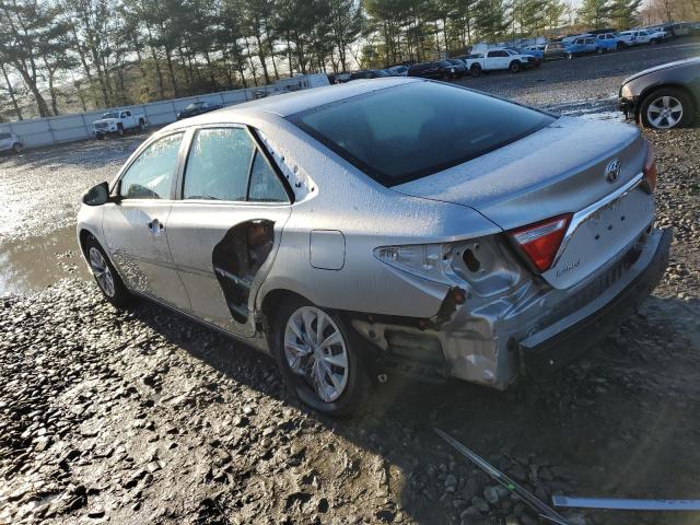 4T1BF1FK0HU801520 - 2017 TOYOTA CAMRY LE SILVER photo 2