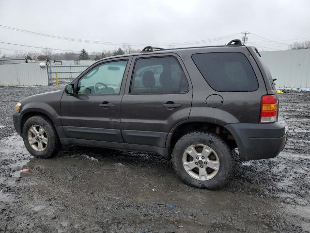 1FMCU93126KC87375 - 2006 FORD ESCAPE XLT RED photo 2