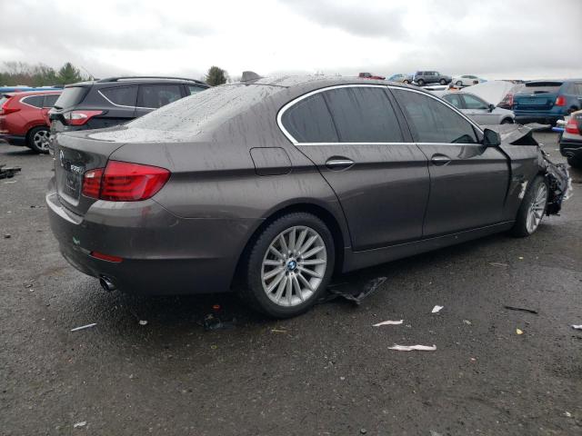 WBAFU7C56DDU77879 - 2013 BMW 535 XI GRAY photo 3