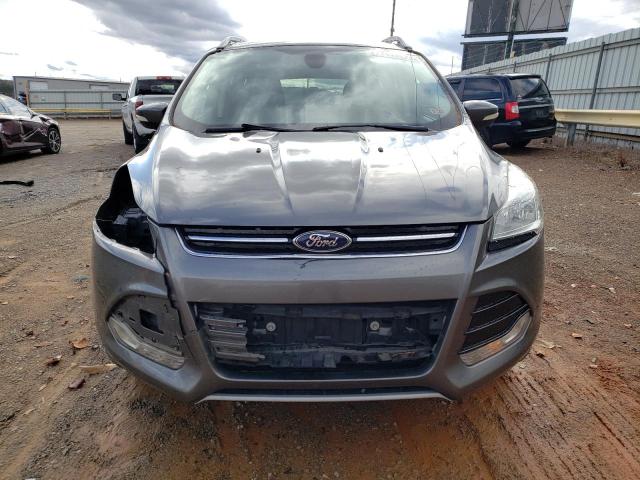 1FMCU0JXXEUD70087 - 2014 FORD ESCAPE TITANIUM GRAY photo 5