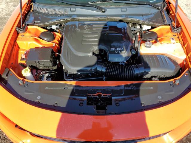 2C3CDXBG2KH598230 - 2019 DODGE CHARGER SXT ORANGE photo 11