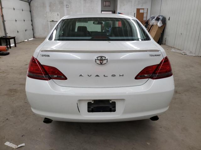 4T1BK36B58U264005 - 2008 TOYOTA AVALON XL WHITE photo 6