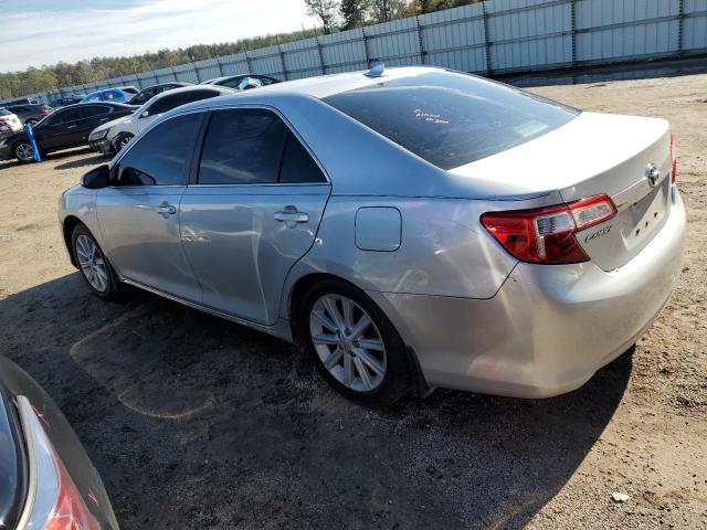4T1BF1FK4CU567293 - 2012 TOYOTA CAMRY BASE SILVER photo 2