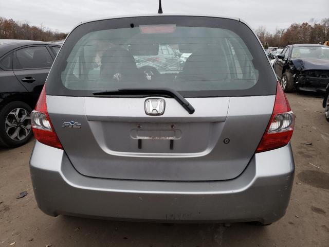 JHMGD38467S022903 - 2007 HONDA FIT SILVER photo 6