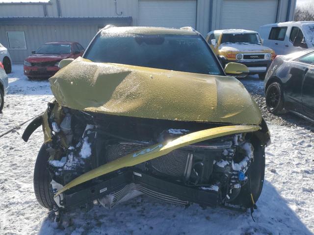 KNDETCA29N7255386 - 2022 KIA SELTOS SX YELLOW photo 5