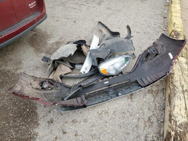 ZFBERFBB6J6L38582 - 2018 RAM PROMASTER SLT 栗色 照片 13