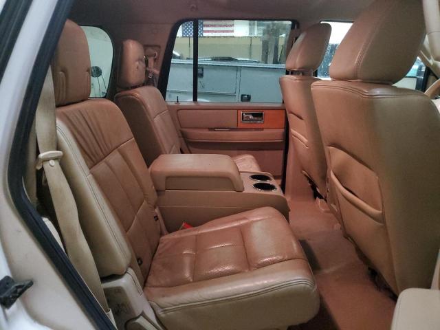 5LMJJ2J58AEJ03509 - 2010 LINCOLN NAVIGATOR 白色 照片 11
