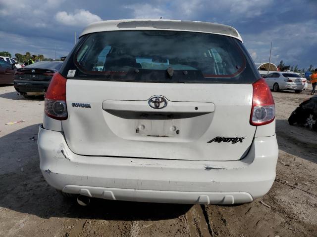 2T1KR32E94C218927 - 2004 TOYOTA COROLLA MA XR WHITE photo 6