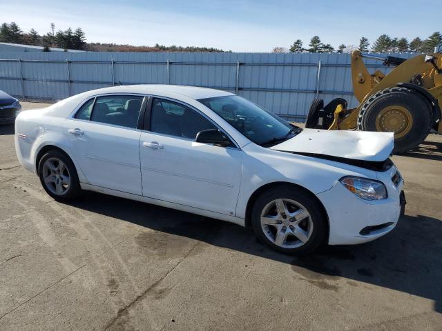 1G1ZB5EB1A4118411 - 2010 CHEVROLET MALIBU LS WHITE photo 4