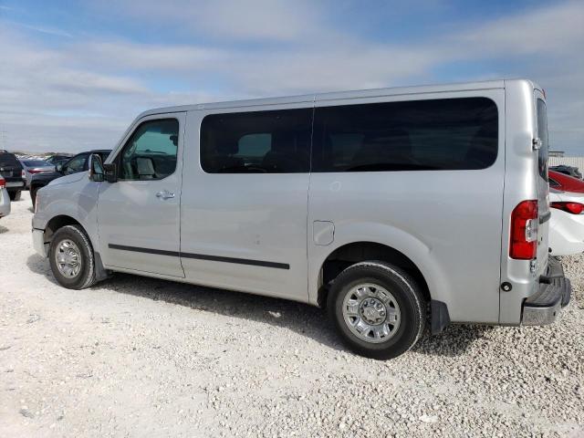 5BZAF0AA8FN851923 - 2015 NISSAN NV 3500 S SILVER photo 2