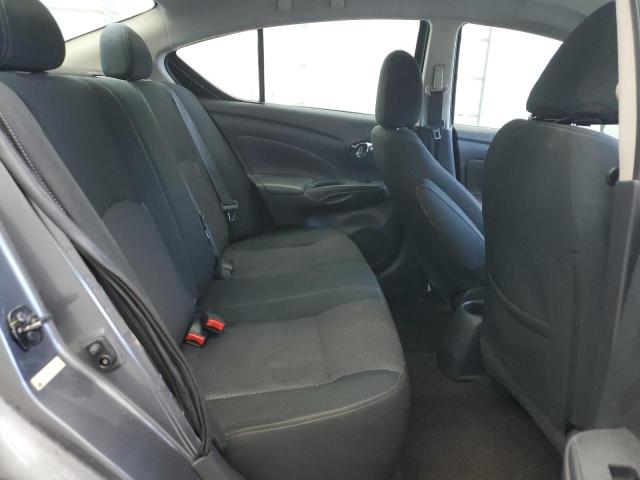 3N1CN7AP0KL852361 - 2019 NISSAN VERSA S GRAY photo 10