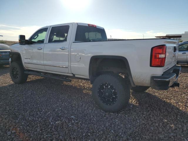 1GT12TEY3JF253214 - 2018 GMC SIERRA K2500 SLT WHITE photo 2