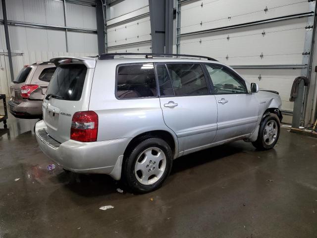 JTEEP21A640004236 - 2004 TOYOTA HIGHLANDER SILVER photo 3