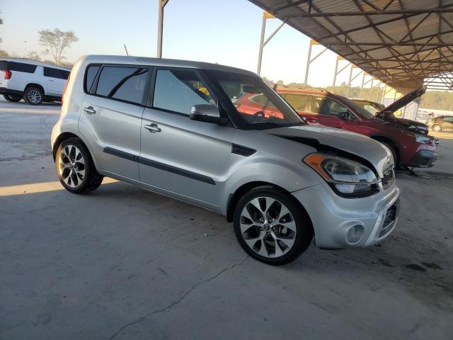 KNDJT2A60D7757164 - 2013 KIA SOUL + SILVER photo 4